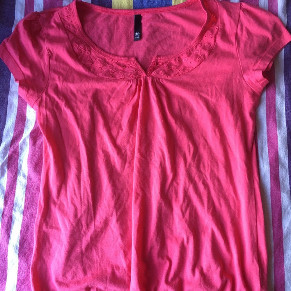 Women’s Pink Embroidered Blouse Size M